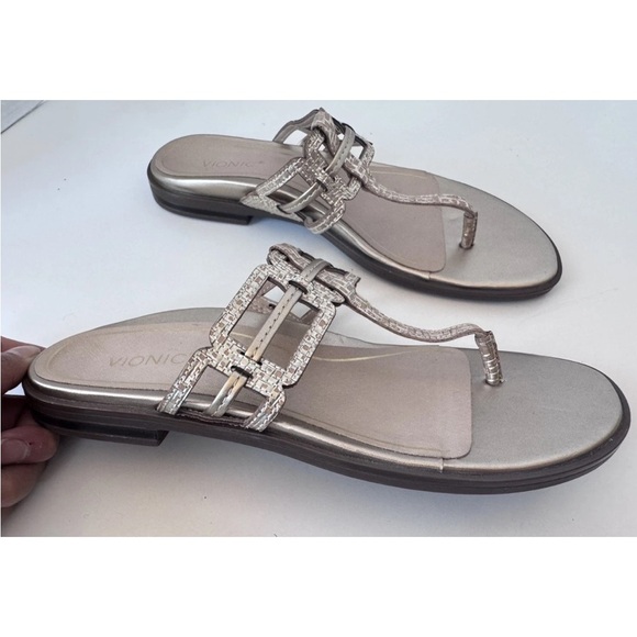 Vionic Alvana Gold Slip On Toe Post Thong Slides Sandals Shoes Size 8.5 - Picture 4 of 10